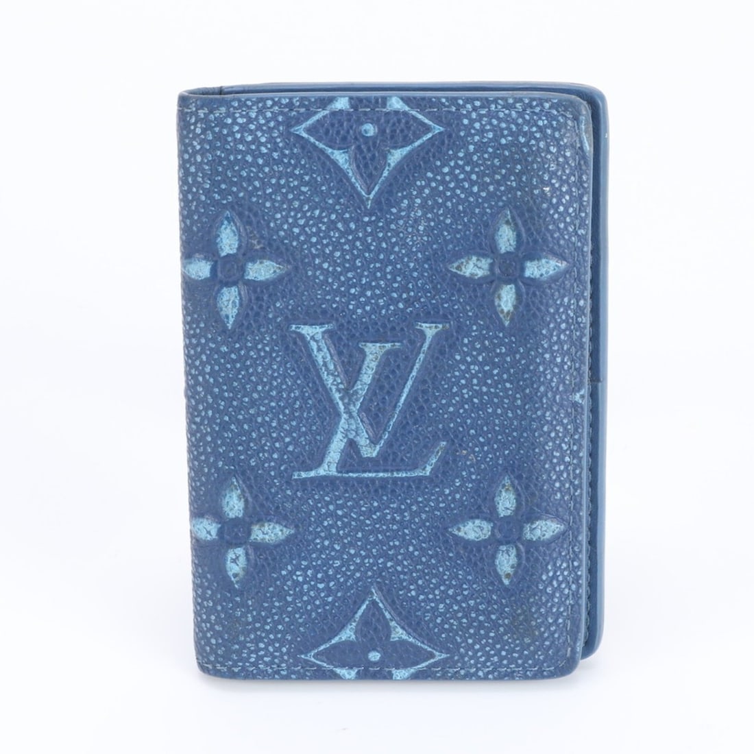 Louis Vuitton RFID-protected Monogram Organizer de Poche M81771 Leather Business Card Holder/Card: --- Catalog ---Category: DesignType: Card caseColor: BlueGender: MenMaterial: Monogram Category: GeneralLine: MonogramBrand: Louis VuittonModel: M81771Country of Origin: FranceCategory: Physical Prope