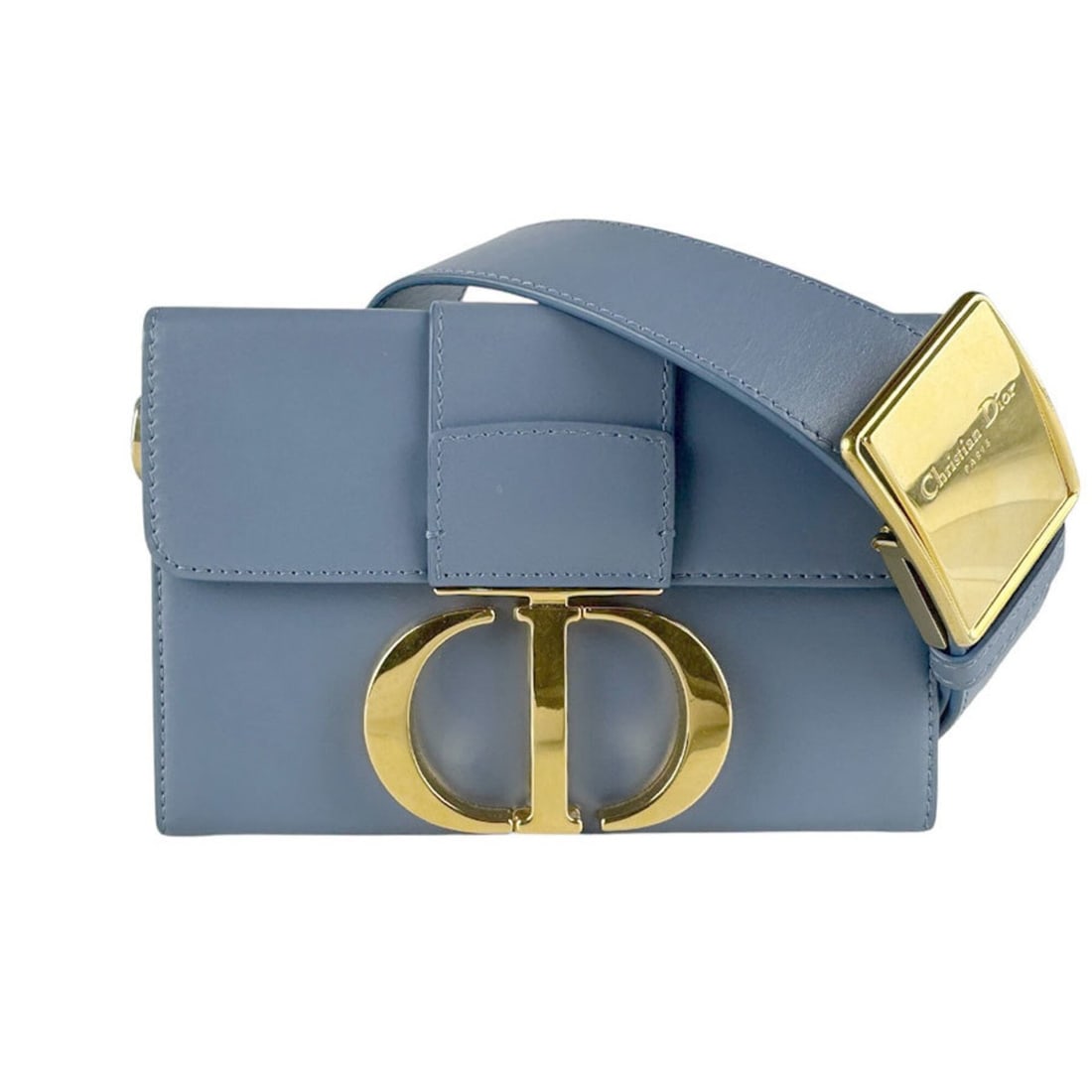 Christian Dior 30 Montaigne Leather Shoulder Bag, Blue, Women's (z10039): --- Catalog ---Category: SizeSize (HxWxD): 12cm x 17cm x 5cm / 4.72'' x 6.69'' x 1.96''Category: DesignType: Shoulder bagColor: BlueGender: WomenMaterial: Leather Category: GeneralBrand: Christian Dio