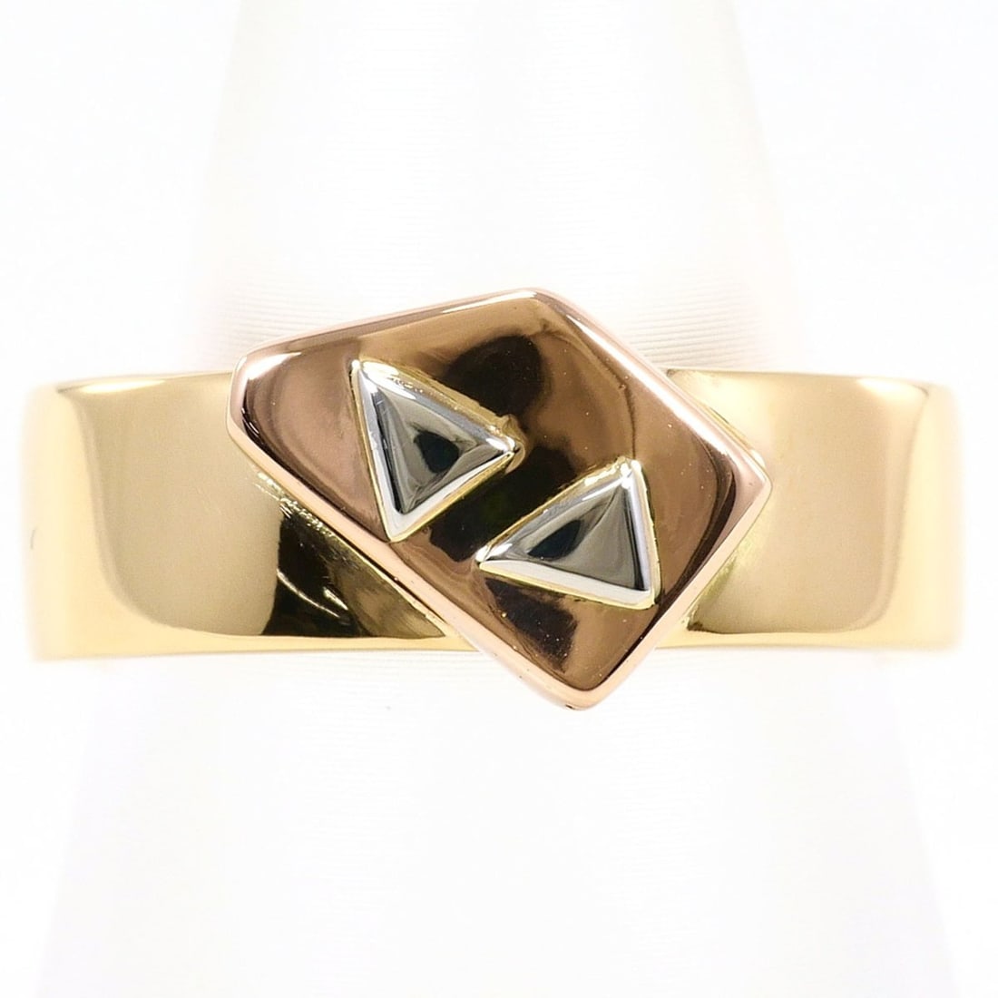 18K (18-karat) Yellow Gold (YG) and Platinum (PT900) Ring, 1 piece, Total Weight 11.2g, Like New: --- Catalog ---Category: SizeWidth: 9mm / 0.35''Weight: 11.2g / 0.39oz.JP Size: 11US Size: 6Category: DesignType: Band ringColor: Pink gold, Platinum, Yellow goldMetal: Gold, PlatinumGender: WomenMate
