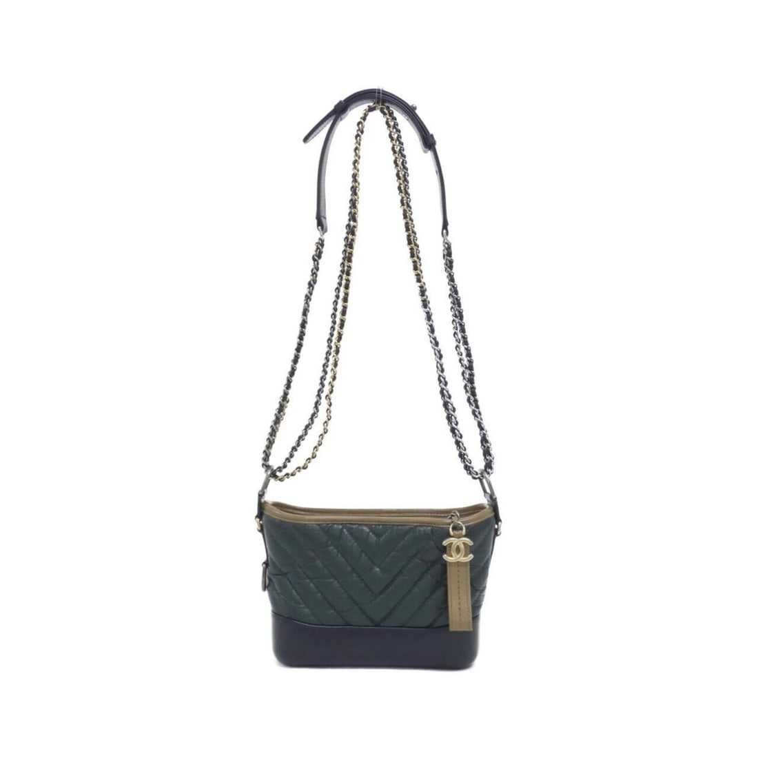 Chanel Gabrielle Line 91810 Shoulder Bag: --- Catalog ---Category: SizeSize (HxWxD): 15.5cm x 20.5cm x 8cm / 6.1'' x 8.07'' x 3.14''Category: DesignType: Shoulder bagColor: Beige, Green, NavyGender: Women,MenMaterial: Leather Leather/Fur Type