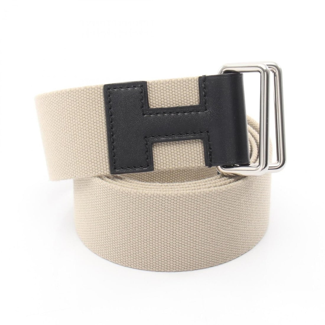 Hermes Nomade 40 Belt, Canvas and Leather, Women's, Beige/Black: --- Catalog ---Category: SizeLength: 132cm / 51.96''Category: DesignType: Standard beltColor: Beige, BlackGender: WomenMaterial (Strap): Canvas , Leather Category: GeneralBrand: Hermes--- Item List --