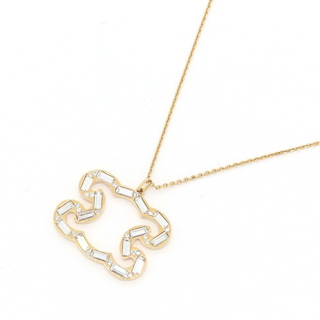 Celine Triomphe Sparkle Necklace 461FO6BRS.35OR Gold Metal Crystal Pendant Long for Women CELINE: --- Catalog ---Category: SizePendant Size: 25mm x 30.5mm / 0.98'' x 1.2''Neck Circumference: 60 cm - 64 cm / 23.62'' - 25.19''Category: DesignColor: GoldGender: WomenMaterial: MetalPendant Type: Penda