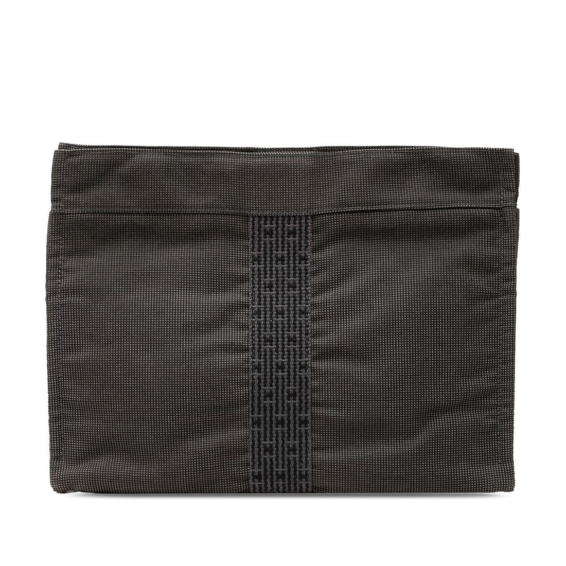 Hermes Herline Clutch Bag, Second Gray Canvas, Men's HERMES: --- Catalog ---Category: SizeSize (HxWxD): 22cm x 30cm x 9cm / 8.66'' x 11.81'' x 3.54''Category: DesignType: Clutch bagColor: GrayGender: MenMaterial: Canvas Category: GeneralBrand: Hermes--- Item Li