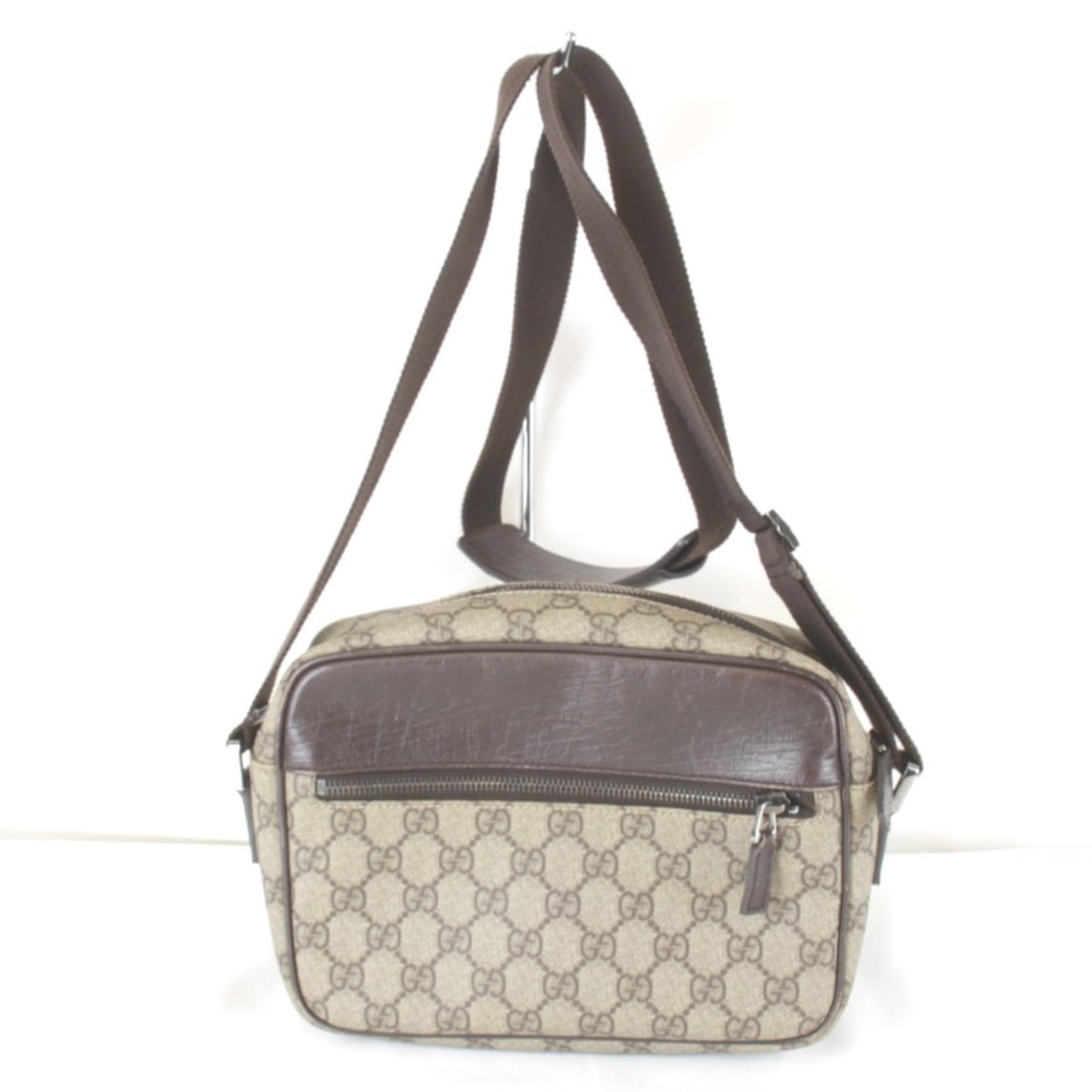 GUCCI 114291 002058 Shoulder Bag GG Supreme Canvas Beige Women's: --- Catalog ---Category: SizeWeight: 400g / 14.1oz.Size (HxWxD): 18cm x 24cm x 7cm / 7.08'' x 9.44'' x 2.75''Strap Length: 128cm / 50.39''Category: DesignType: Shoulder bagColor: BeigeGender: WomenClo