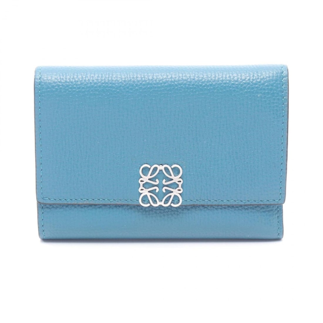 Loewe Anagram Vertical Wallet Small Tri-fold Leather Women's Green C821S33X12: --- Catalog ---Category: SizeSize (HxWxD): 8.5cm x 12cm x 2.5cm / 3.34'' x 4.72'' x 0.98''Category: DesignType: Wallet (tri-fold)Color: GreenGender: WomenMaterial: Leather Category: GeneralMPN: C821S3