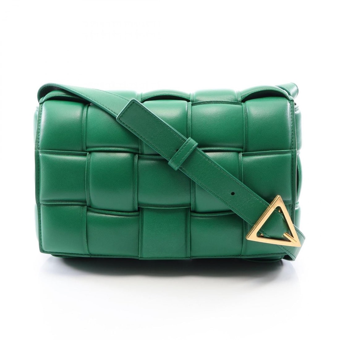 Bottega Veneta Padded Cassette Intrecciato Shoulder Bag/Handbag, Leather, Women's, Green: --- Catalog ---Category: SizeSize (HxWxD): 18cm x 24.5cm x 6cm / 7.08'' x 9.64'' x 2.36''Category: DesignType: Handbag, Shoulder bagColor: GreenGender: WomenMaterial: Intrecciato Category: GeneralBran