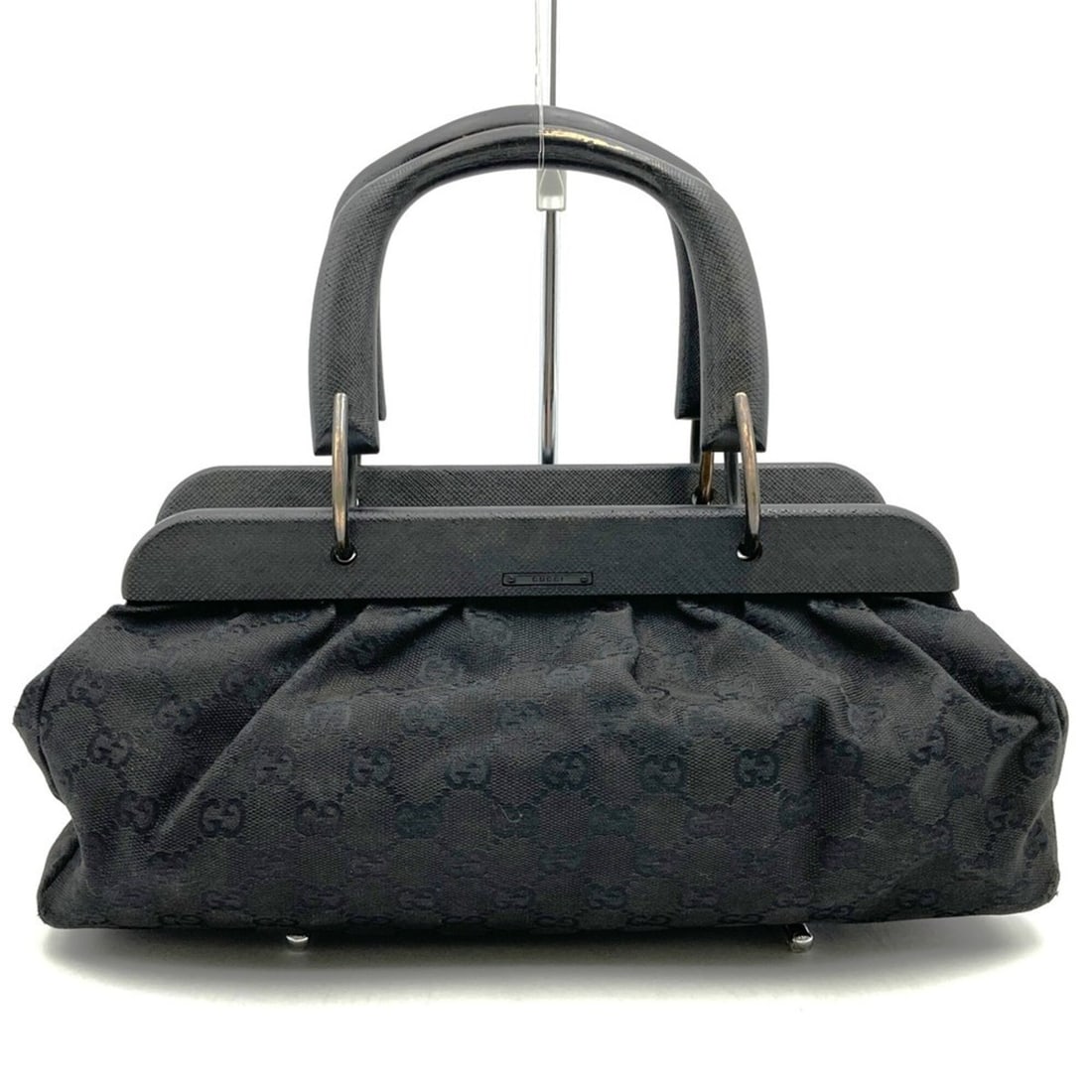 GUCCI 112683 GG Canvas Handbag Wood Black Women's: --- Catalog ---Category: SizeSize (HxWxD): 10cm x 33cm x 11cm / 3.93'' x 12.99'' x 4.33''Category: DesignType: HandbagColor: BlackGender: WomenMaterial: GG canvas , Leather Category: GeneralLine: GG C