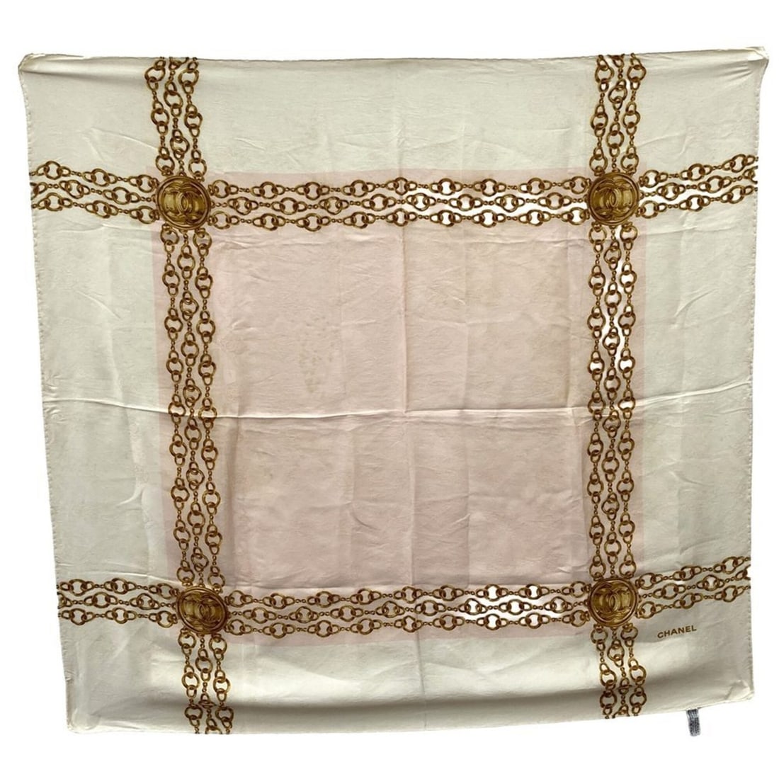 CHANEL Coco Mark Chain Pattern Scarf/Muffler, Silk, Pink Gold, Women's: --- Catalog ---Category: SizeSize (LxW): 82cm x 81cm / 32.28'' x 31.88''Category: DesignType: ScarfColor: PinkGender: WomenMaterial: Silk Category: GeneralBrand: Chanel--- Item List ---Section: Condit