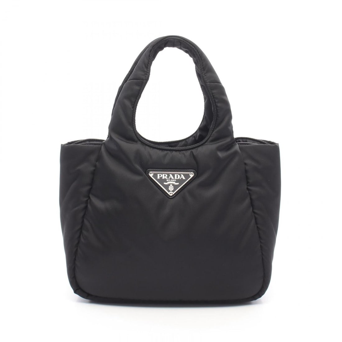 Prada PRADA Re-Nylon Padded Small Handbag, Nylon, Women's, Black, 18G412: --- Catalog ---Category: SizeSize (HxWxD): 20.5cm x 25cm x 12cm / 8.07'' x 9.84'' x 4.72''Category: DesignType: HandbagColor: BlackGender: WomenMaterial: Nylon Category: GeneralMPN: 18G412Brand: Prada