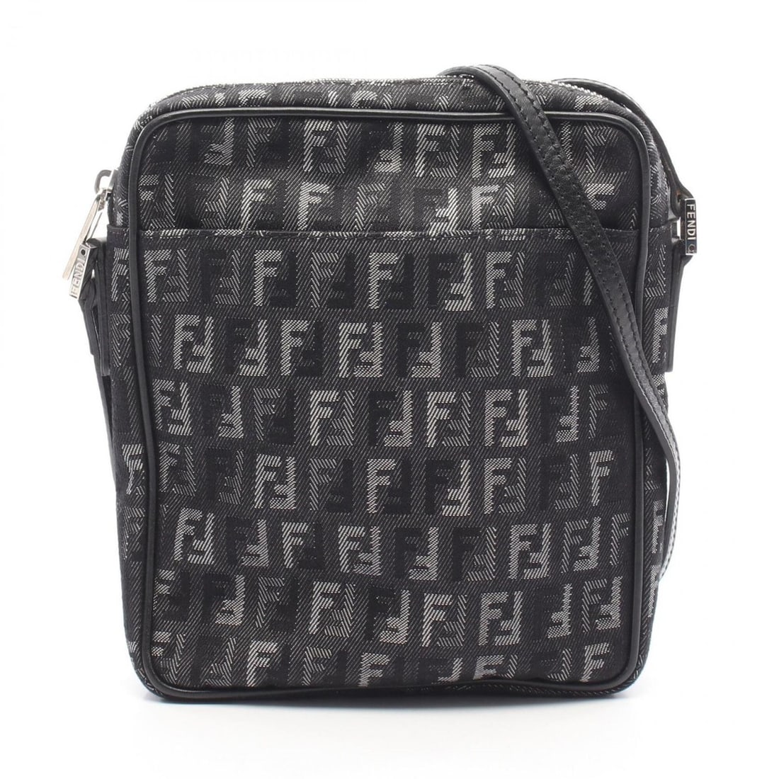 Fendi Zucchino Shoulder Bag/Handbag, Canvas and Leather, Women's, Black/Gray: --- Catalog ---Category: SizeSize (HxWxD): 23cm x 18cm x 3.5cm / 9.05'' x 7.08'' x 1.37''Category: DesignType: Handbag, Shoulder bagColor: Black, GrayGender: WomenMaterial: Canvas , Leather Category: 