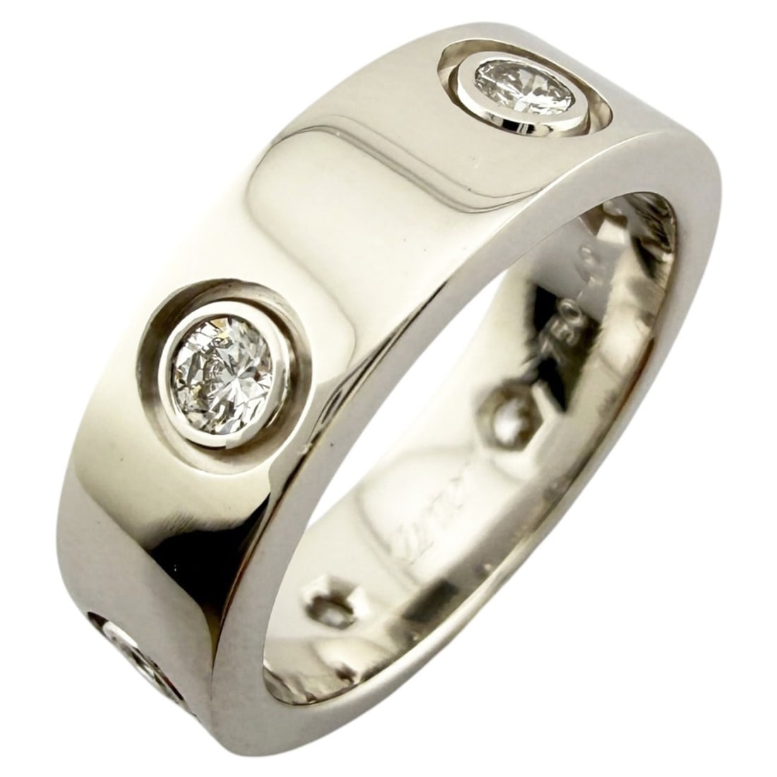 Cartier Love Full Diamond Ring, 18K White Gold, 49ct Diamonds, Women's CARTIER: --- Catalog ---Category: SizeJP Size: 9US Size: 5Category: DesignType: Band ringColor: White goldStone: DiamondGender: WomenMaterial: White gold (18K)Weight (ct.): 49Category: GeneralBrand: CartierCou