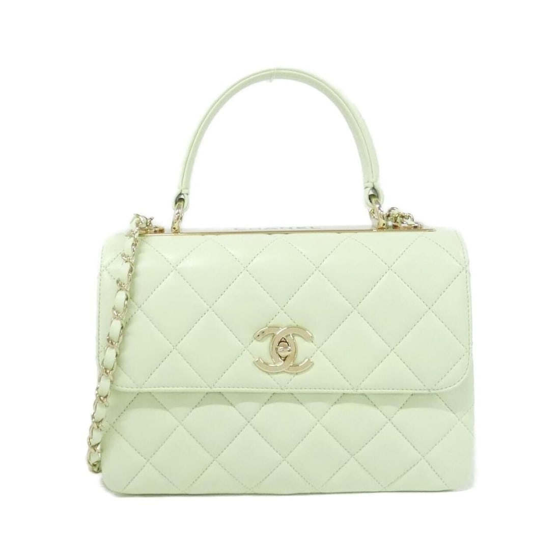 Chanel 92236 handbag: --- Catalog ---Category: SizeSize (HxWxD): 18cm x 25cm x 8cm / 7.08'' x 9.84'' x 3.14''Category: DesignType: HandbagColor: GreenGender: WomenMaterial: Leather Leather/Fur Type: LambskinCategory: