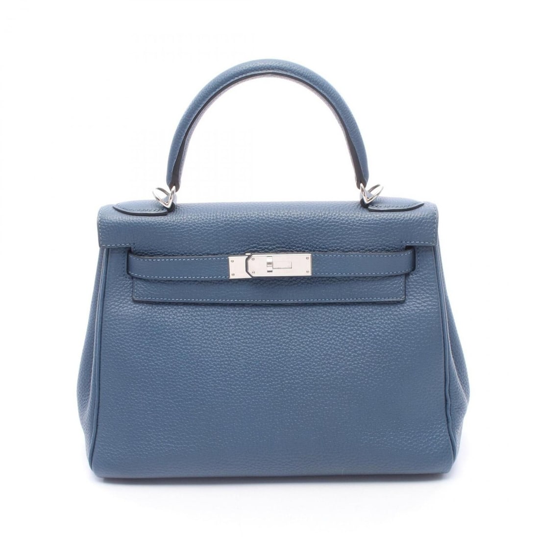 Hermes Kelly 28, 2-way handbag, Togo leather, blue tones.: --- Catalog ---Category: SizeSize (HxWxD): 21cm x 28cm x 11cm / 8.26'' x 11.02'' x 4.33''Category: DesignType: HandbagColor: BlueGender: WomenMaterial: Togo leather Category: GeneralBrand: Hermes--- I