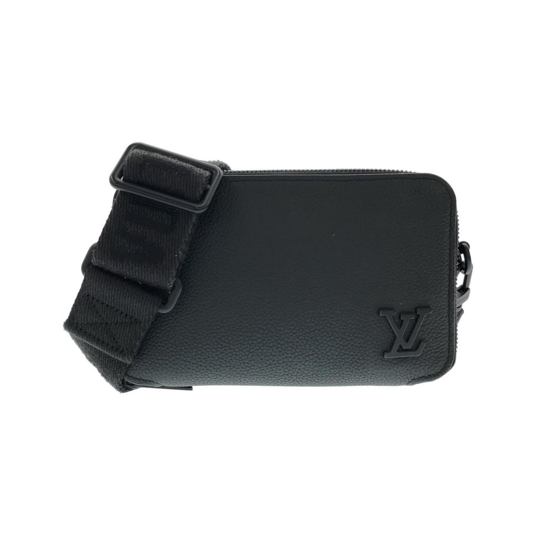 Louis Vuitton LV Aerogram Alpha Wearable Wallet M59161 Shoulder Bag: --- Catalog ---Category: SizeSize (HxWxD): 11cm x 18cm x 6.5cm / 4.33'' x 7.08'' x 2.55''Category: DesignType: Shoulder bagColor: BlackGender: MenMaterial: Leather Leather/Fur Type: CalfskinCategory: 