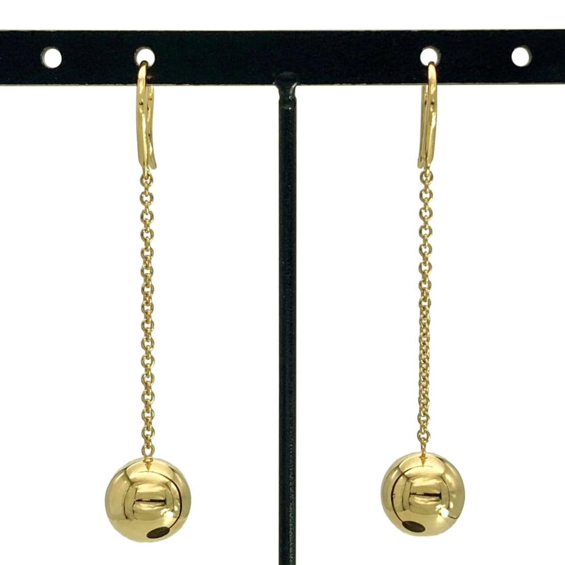 Tiffany & Co. Hardware Ball Earrings, 18K Yellow Gold, 4.8g, Women's.: --- Catalog ---Category: SizeSize (HxWxD): 52.00mm x 9.70mm / 2.05'' x 0.38''Category: DesignType: Chain earringsColor: Yellow goldGender: WomenMaterial: Yellow gold (18K)Category: GeneralBrand: Tiffa
