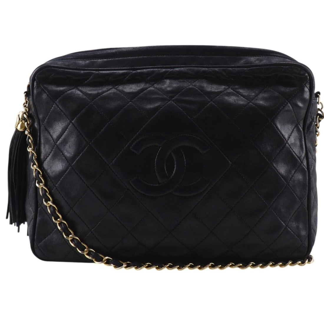 Chanel Chain Shoulder Bag, Fringe, Matelassé, Calfskin, Black, A5 Size, Women's: --- Catalog ---Category: SizeWeight: 490g / 1.08lb.Handle Drop: 46.00cm / 18.11''Size (HxWxD): 20cm x 27cm x 7cm / 7.87'' x 10.62'' x 2.75''Category: DesignType: Shoulder bagColor: BlackGender: WomenM