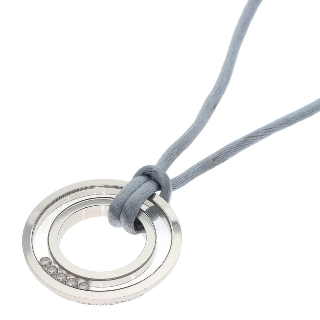 Chopard Happy Diamonds Necklace 18K White Gold Women's: --- Catalog ---Category: SizePendant Size: 33mm x 33mm / 1.29'' x 1.29''Neck Circumference: 42 cm / 16.53''Category: DesignColor: White goldStone: DiamondGender: WomenMaterial: White gold (18K)Necklac