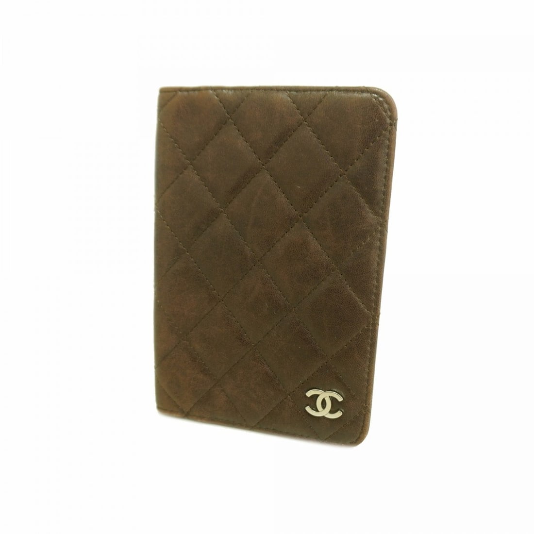 Chanel Matelassé Lambskin Notebook Cover, Dark Brown, Women's: --- Catalog ---Category: DesignColor: Dark brownGender: WomenMaterial: Leather Leather/Fur Type: LambskinCategory: GeneralBrand: ChanelCategory: Physical PropertiesSize (HxWxD): 14.5cm x 10cm x 1cm / 