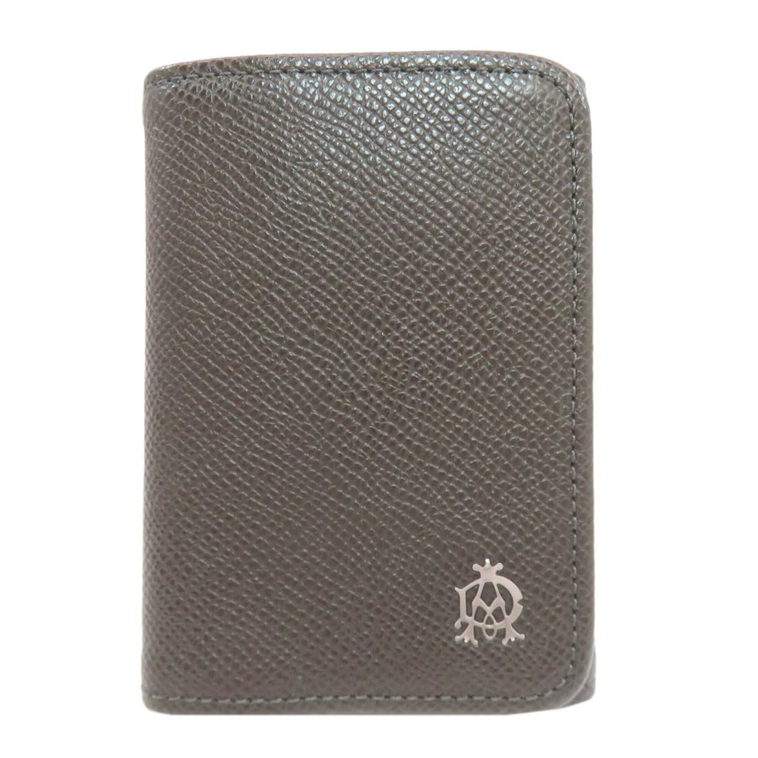 Dunhill Logo Leather Key Case for Men: --- Catalog ---Category: DesignType: KeycaseColor: Dark brownGender: MenMaterial: Leather Category: GeneralBrand: DunhillCategory: Physical PropertiesSize (HxWxD): 10cm x 7cm x 2cm / 3.93'' x 2.75'' x