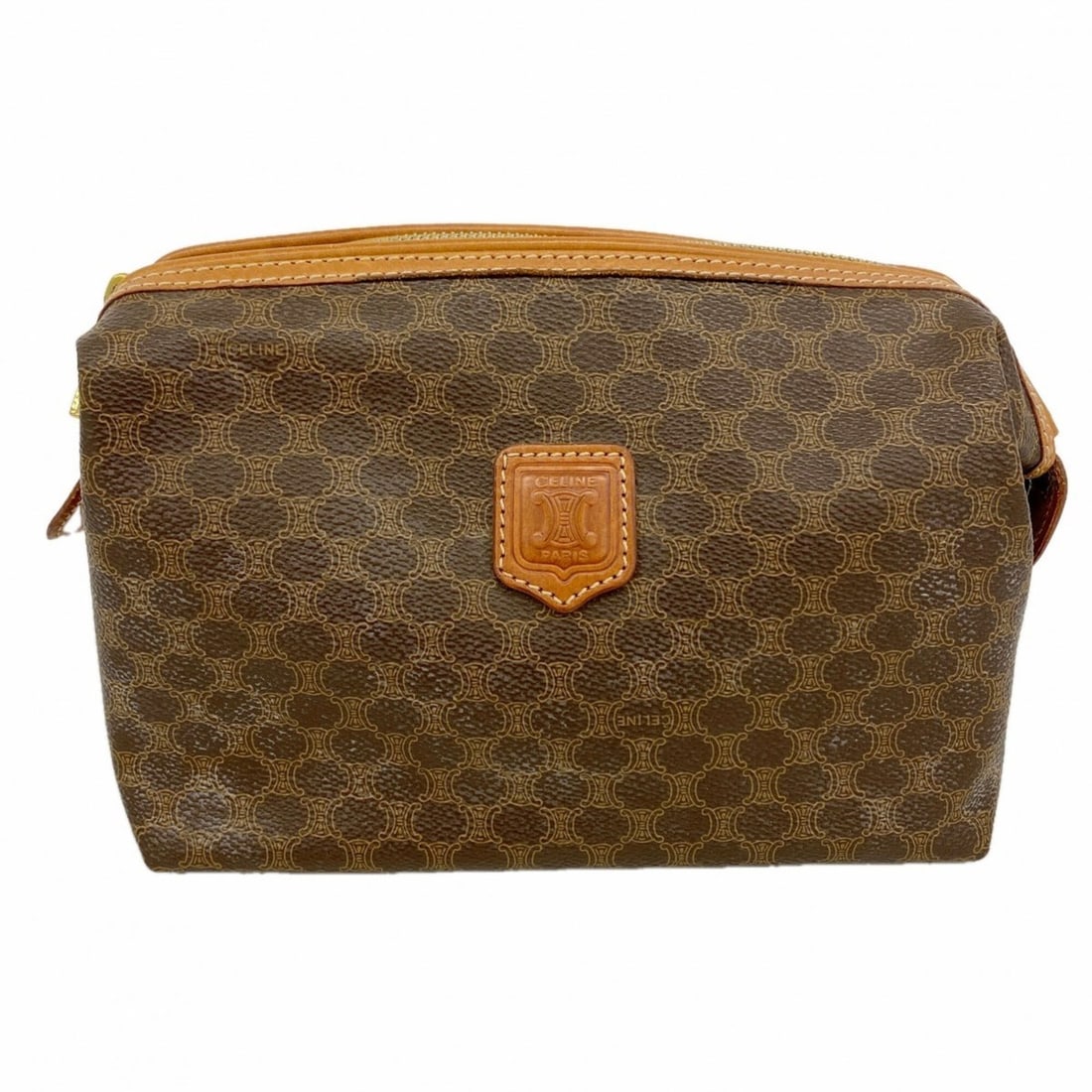 Celine bag/pouch, Macadam pattern, brown, for women.: --- Catalog ---Category: SizeSize (HxWxD): 16cm x 20cm x 9cm / 6.29'' x 7.87'' x 3.54''Category: DesignType: PouchColor: BrownGender: WomenMaterial: PVC Hardware Color: GoldCategory: GeneralBrand: Cel