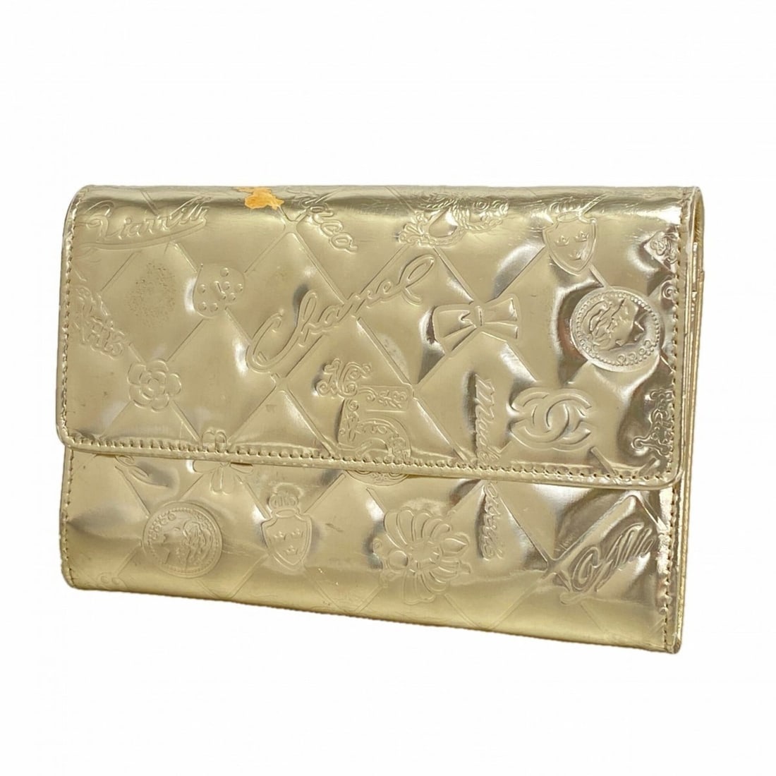 Chanel Icon Wallet, Patent Leather, Champagne Gold, Women's: --- Catalog ---Category: SizeSize (HxWxD): 10cm x 16cm x 2cm / 3.93'' x 6.29'' x 0.78''Category: DesignType: Wallet (bi-fold)Color: Champagne goldGender: WomenMaterial: Patent leather Category: Genera
