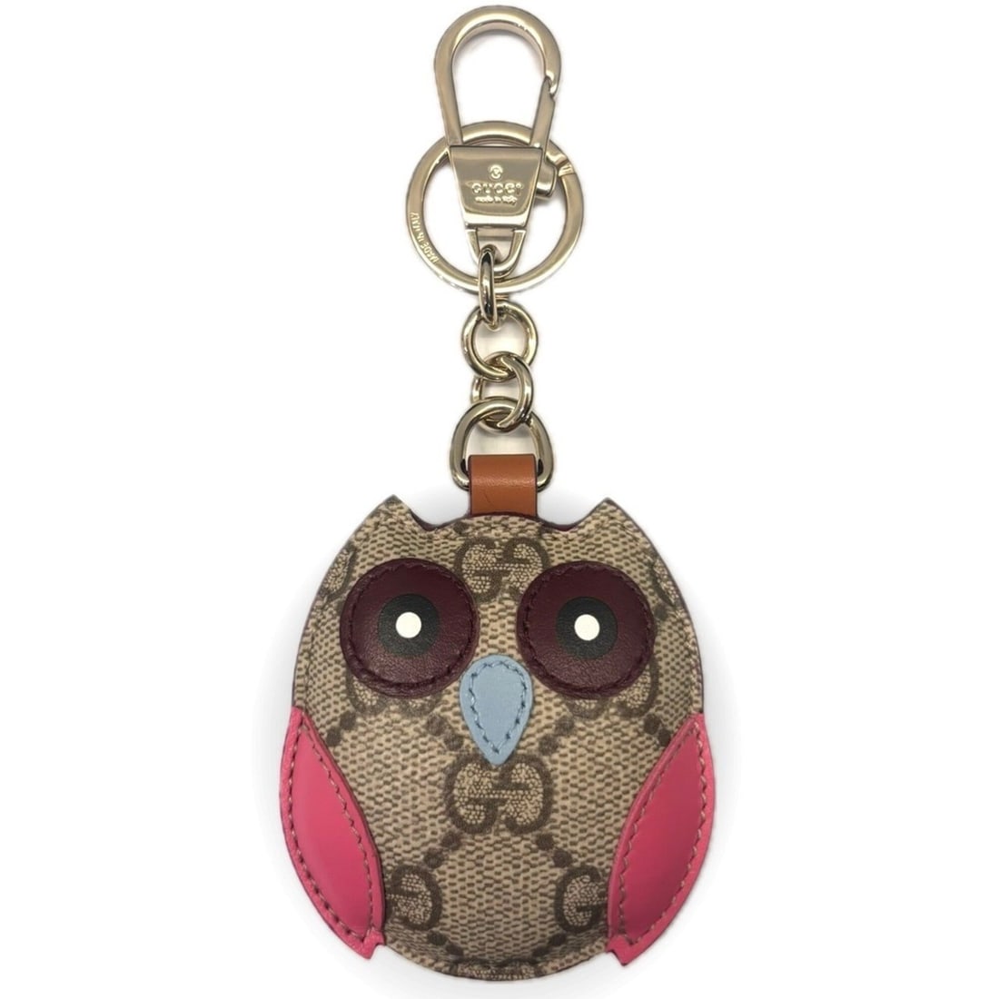 Gucci Owl Shape Bag Charm, Beige PVC, 821813 GUCCI: --- Catalog ---Category: SizeSize (HxWxD): 80.00mm x 65.00mm / 3.15'' x 2.56''Category: DesignType: Handbag charmColor: BeigeGender: WomenCategory: GeneralBrand: Gucci--- Item List ---Section: Conditi