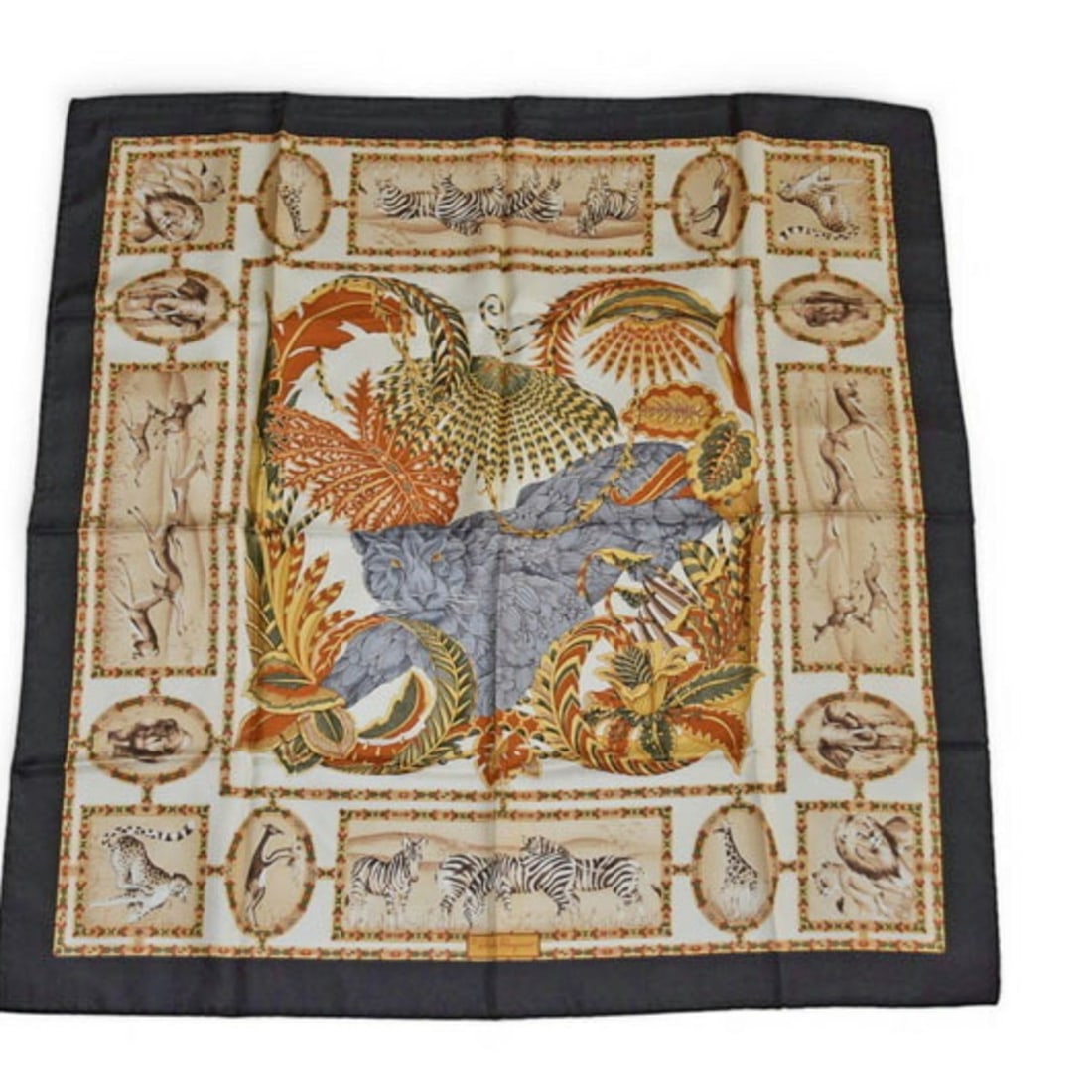 Salvatore Ferragamo scarf/muffler, animal motif, black/cream.: --- Catalog ---Category: SizeSize (LxW): 88cm x 88cm / 34.64'' x 34.64''Category: DesignType: ScarfColor: Black, CreamGender: WomenMaterial: Silk Category: GeneralBrand: Salvatore FerragamoCountry of 