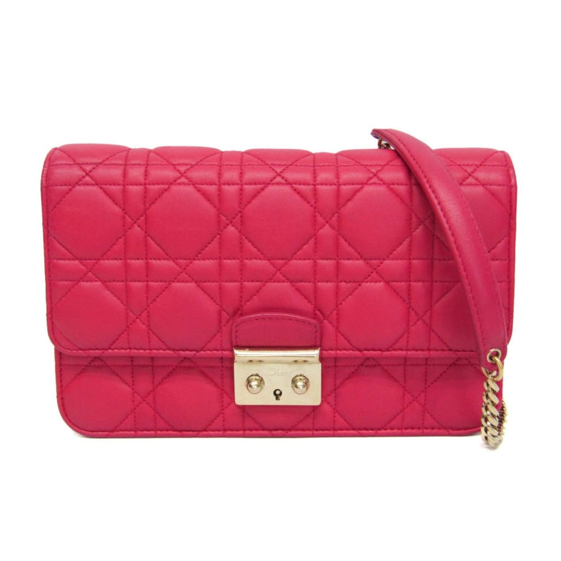 Christian Dior Cannage/Lady Dior Women's Lambskin Chain/Shoulder Wallet Pink: --- Catalog ---Category: SizeSize (HxWxD): 13cm x 20.5cm x 6cm / 5.11'' x 8.07'' x 2.36''Strap / Chain Length: 1.2m / 47.24''Category: DesignType: Chain/Shoulder walletColor: PinkGender: WomenClosure: