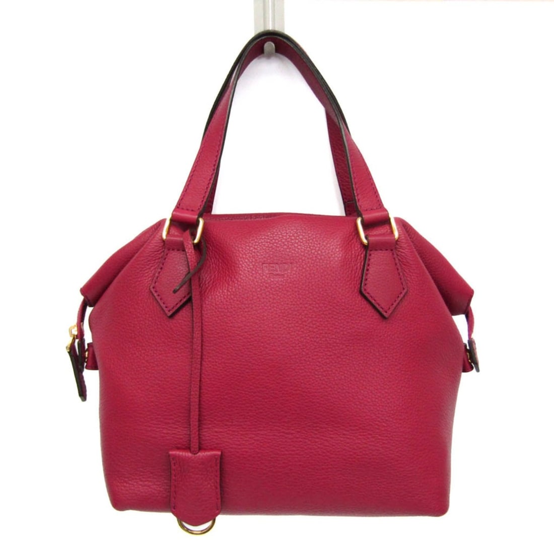 Fendi 8BN249 Women's Leather Handbag Wine: --- Catalog ---Category: SizeHandle Drop: 15.00cm / 5.91''Size (HxWxD): 22cm x 23cm x 13cm / 8.66'' x 9.05'' x 5.11''Handle Length: 39cm / 15.35''Category: DesignType: HandbagColor: WineGender: WomenC