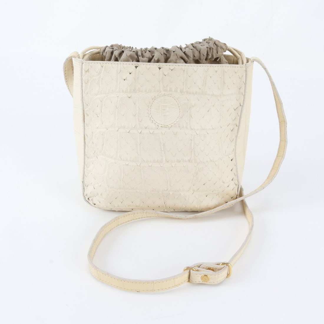 Excellent condition Fendi leather 2-way shoulder bag, crossbody handbag, tote brand name, women's. (1 of 9)