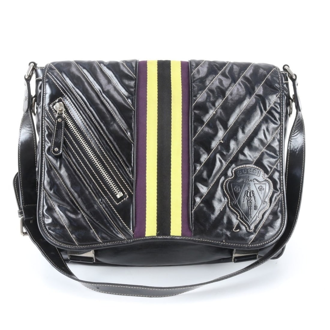 Gucci Crest Emblem Quilted Shoulder Bag 181323, Crossbody Messenger Bag, Black, Men's: --- Catalog ---Category: SizeSize (HxWxD): 33cm x 38cm x 7cm / 12.99'' x 14.96'' x 2.75''Category: DesignType: Shoulder bagColor: BlackGender: MenMaterial: Quilting Category: GeneralMPN: 181323Brand: 