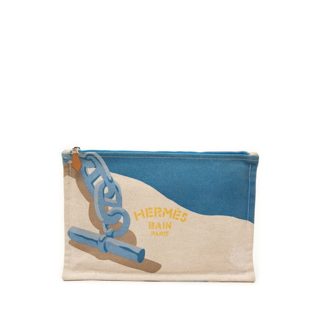 Hermes Escale à la Plage GM Clutch Bag, Second Beige Blue Canvas, Women's HERMES: --- Catalog ---Category: SizeSize (HxWxD): 19cm x 28cm x 1cm / 7.48'' x 11.02'' x 0.39''Category: DesignType: Clutch bagColor: Beige, BlueGender: WomenMaterial: Canvas Category: GeneralBrand: Hermes--