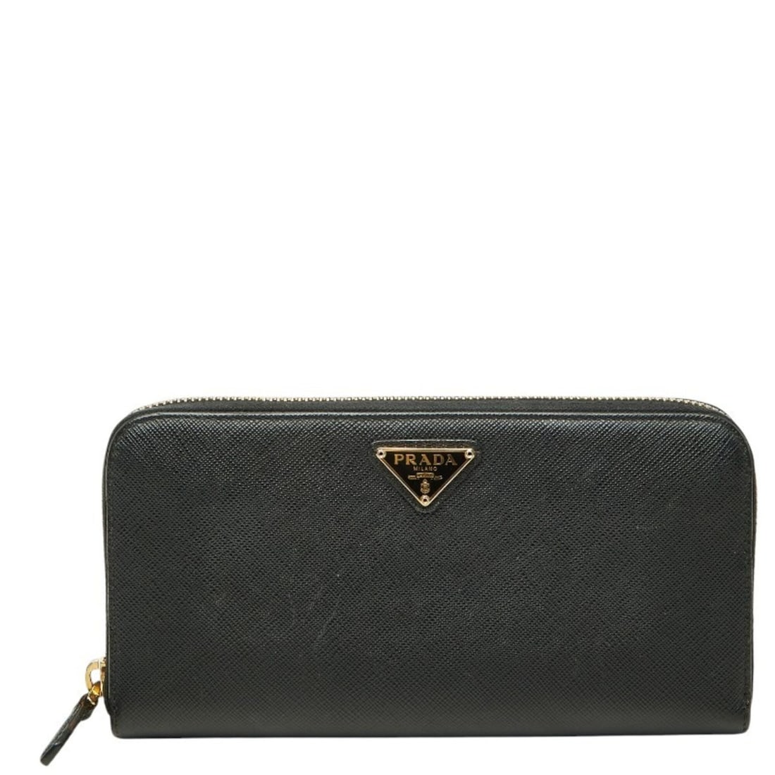 Prada Triangle Logo Plate Long Wallet, Black Saffiano Leather, Women's PRADA: --- Catalog ---Category: SizeSize (HxWxD): 10cm x 20cm x 2cm / 3.93'' x 7.87'' x 0.78''Category: DesignType: Long wallet (bi-fold)Color: BlackGender: WomenMaterial: Leather Leather/Fur Type: Saffiano 