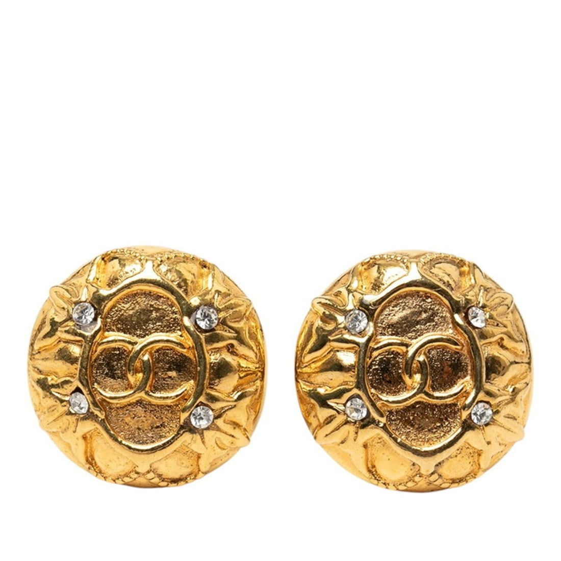 Chanel Coco Mark Round Earrings, Gold Plated, Women's CHANEL: --- Catalog ---Category: SizeSize (HxWxD): 26.40mm x 26.40mm / 1.04'' x 1.04''Category: DesignType: Clip earringsColor: GoldGender: WomenCategory: GeneralBrand: Chanel--- Item List ---Section: Conditi