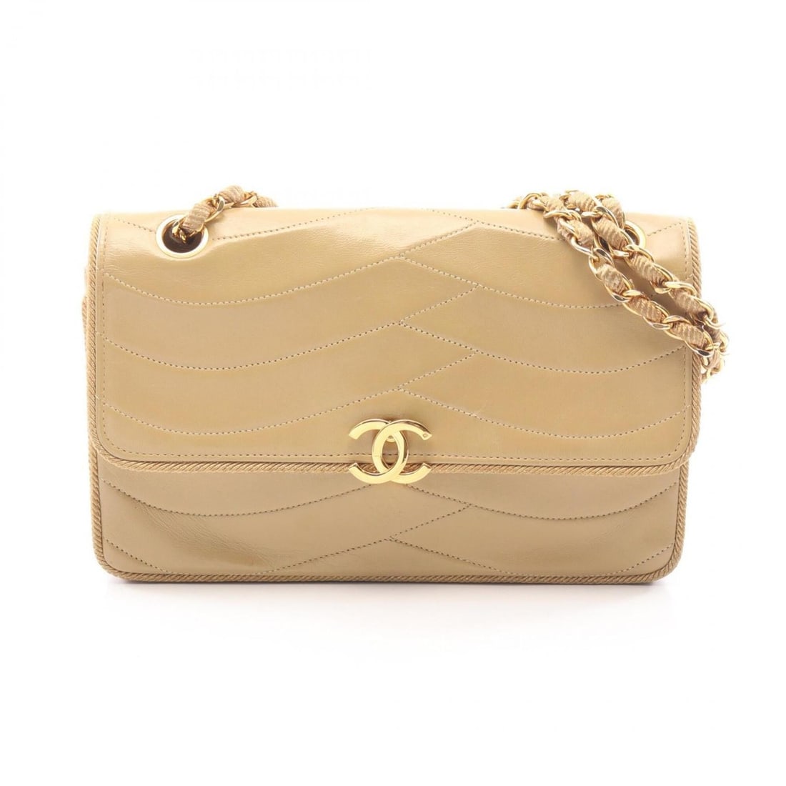 Chanel Coco Mark Flap Shoulder Bag Handbag Leather Women's Beige: --- Catalog ---Category: SizeSize (HxWxD): 14cm x 23cm x 6.5cm / 5.51'' x 9.05'' x 2.55''Category: DesignType: Handbag, Shoulder bagColor: BeigeGender: WomenMaterial: Leather Hardware Color: GoldCateg