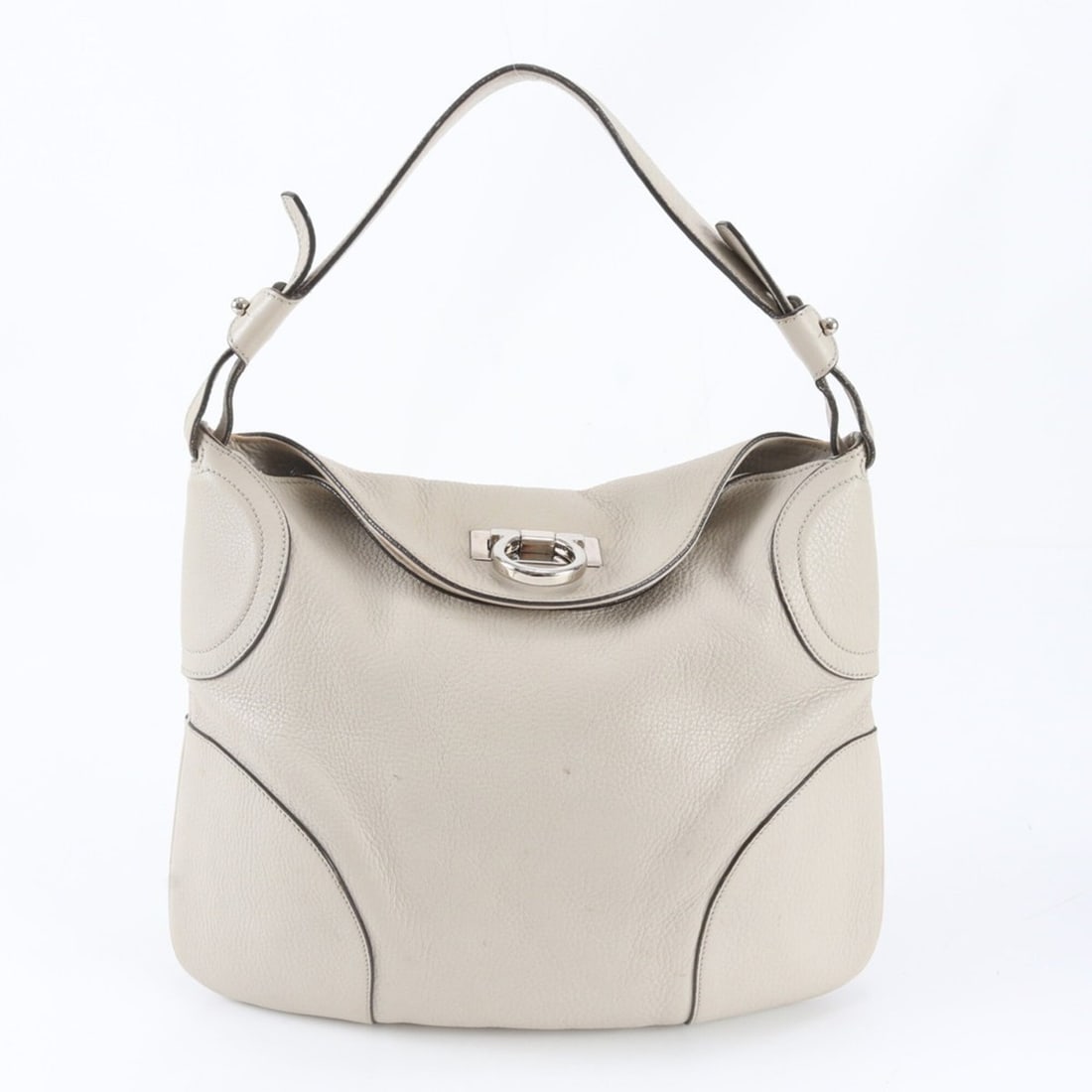 Excellent condition Salvatore Ferragamo Gancini leather shoulder bag/handbag for women.: --- Catalog ---Category: SizeSize (HxWxD): 27cm x 35cm x 3cm / 10.62'' x 13.77'' x 1.18''Category: DesignType: Handbag, Shoulder bagColor: IvoryGender: WomenMaterial: Leather Category: GeneralBrand: S