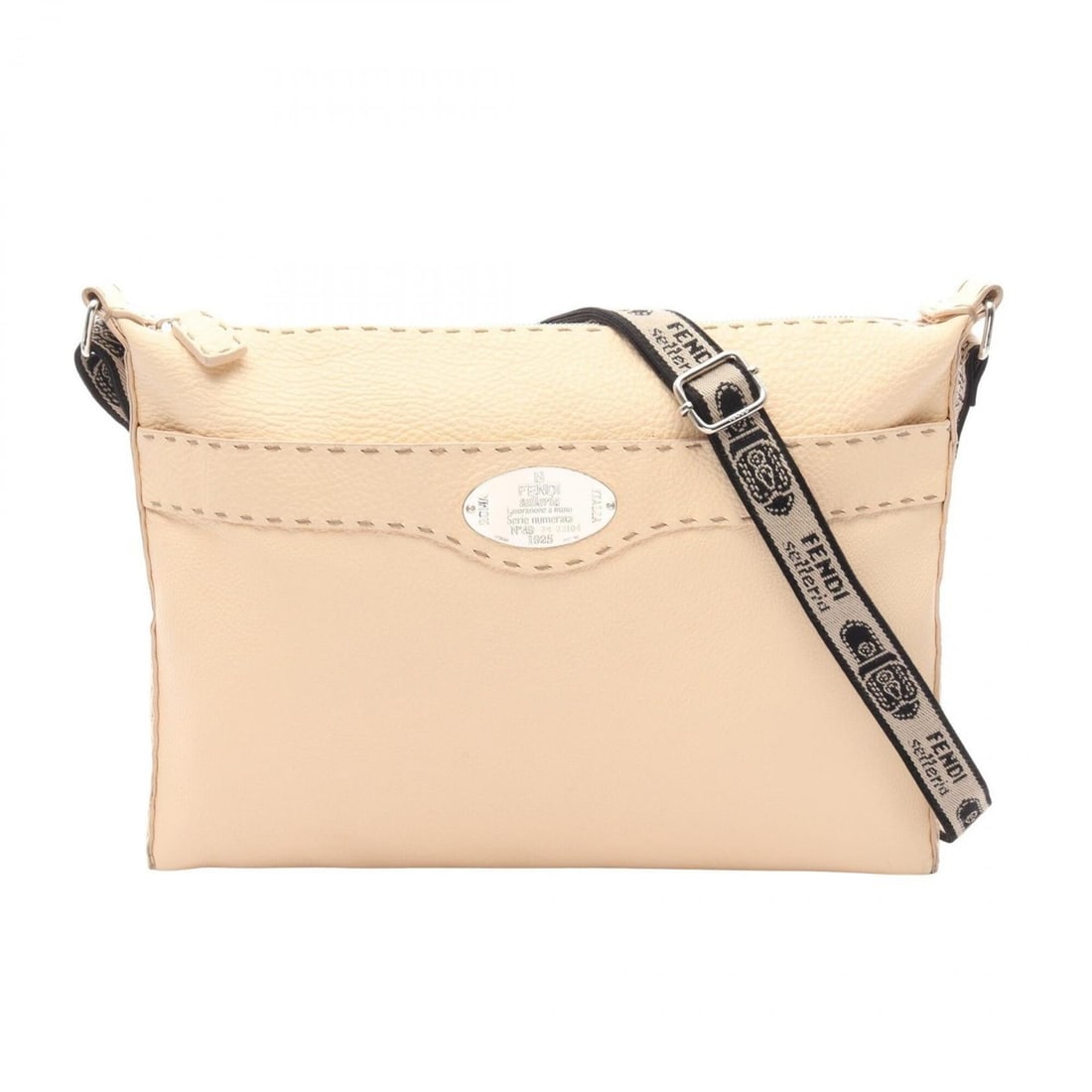 Fendi Selleria Shoulder Bag/Handbag, Leather, Women's, Ivory: --- Catalog ---Category: SizeSize (HxWxD): 26cm x 36cm x 3cm / 10.23'' x 14.17'' x 1.18''Category: DesignType: Handbag, Shoulder bagColor: IvoryGender: WomenMaterial: Leather Category: GeneralLine: Se