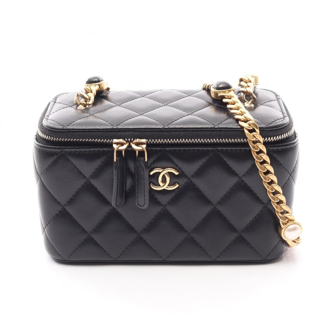 Chanel Matelassé Vanity Shoulder Bag/Handbag, Lambskin Leather, Women's, Black: --- Catalog ---Category: SizeSize (HxWxD): 9.5cm x 16cm x 8cm / 3.74'' x 6.29'' x 3.14''Category: DesignType: Handbag, Shoulder bag, Vanity bagColor: BlackGender: WomenMaterial: Leather Leather/Fur Ty