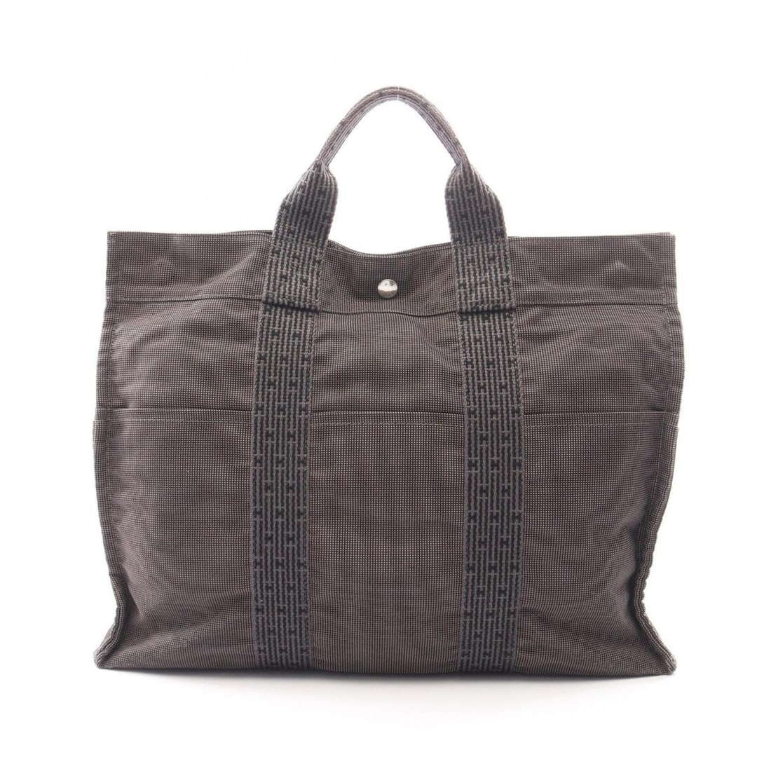 Hermes Herline MM Tote Bag/Handbag, Canvas/Nylon Canvas, Men's/Women's, Gray: --- Catalog ---Category: SizeSize (HxWxD): 32cm x 42cm x 11cm / 12.59'' x 16.53'' x 4.33''Category: DesignType: Handbag, Tote bagColor: GrayGender: Men,WomenMaterial: Nylon canvas Category: GeneralBra
