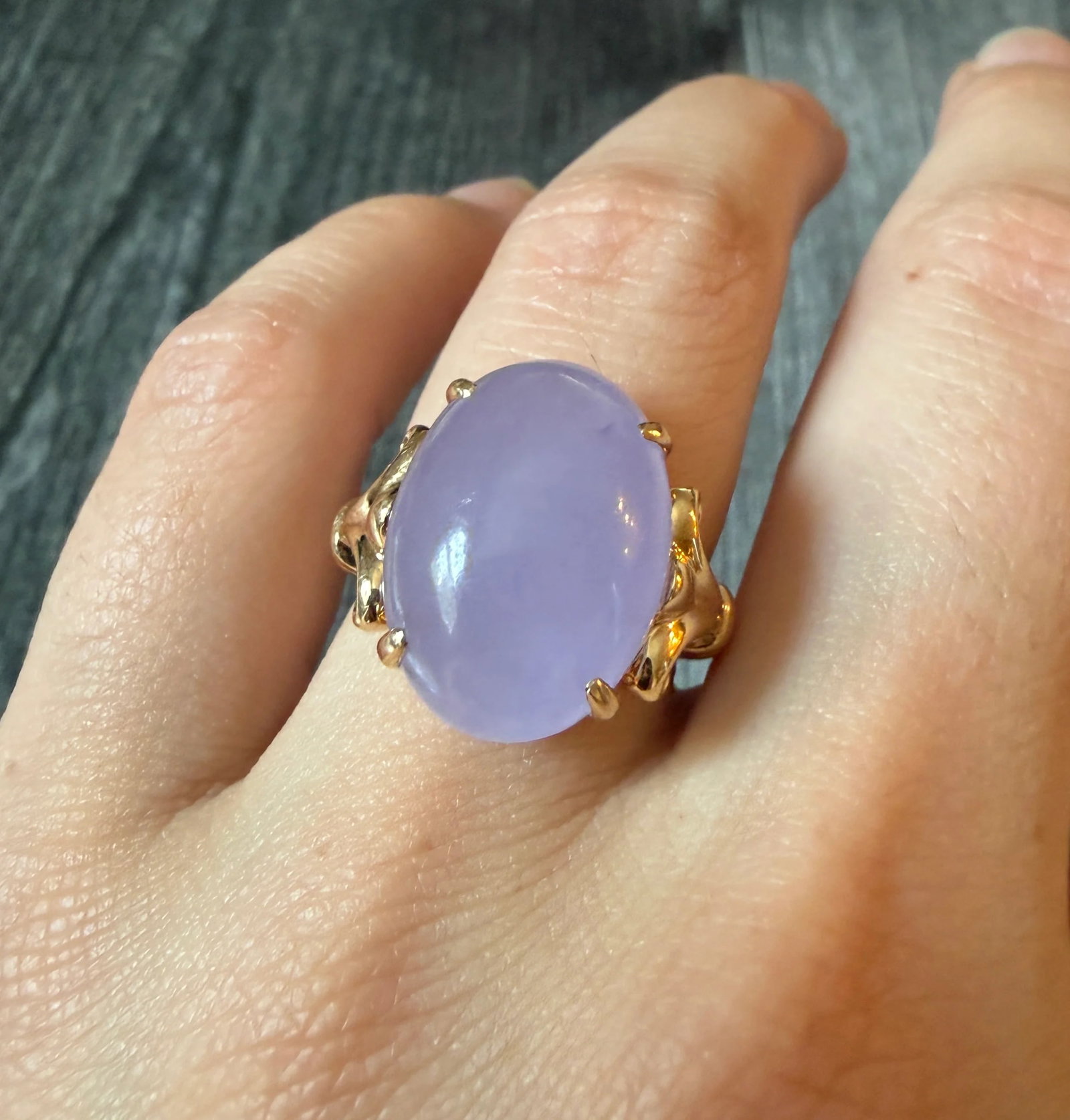 Cabochon Lavender Jade 14K Yellow Gold ring: Metal: 14K Yellow Gold Weight: 7.1 gramsRing size: 7.25Markings: NoneCondition:. Follow us on Instagram @alphaomegajewelry for the latest updates from our shop! We have lots of fun there and add