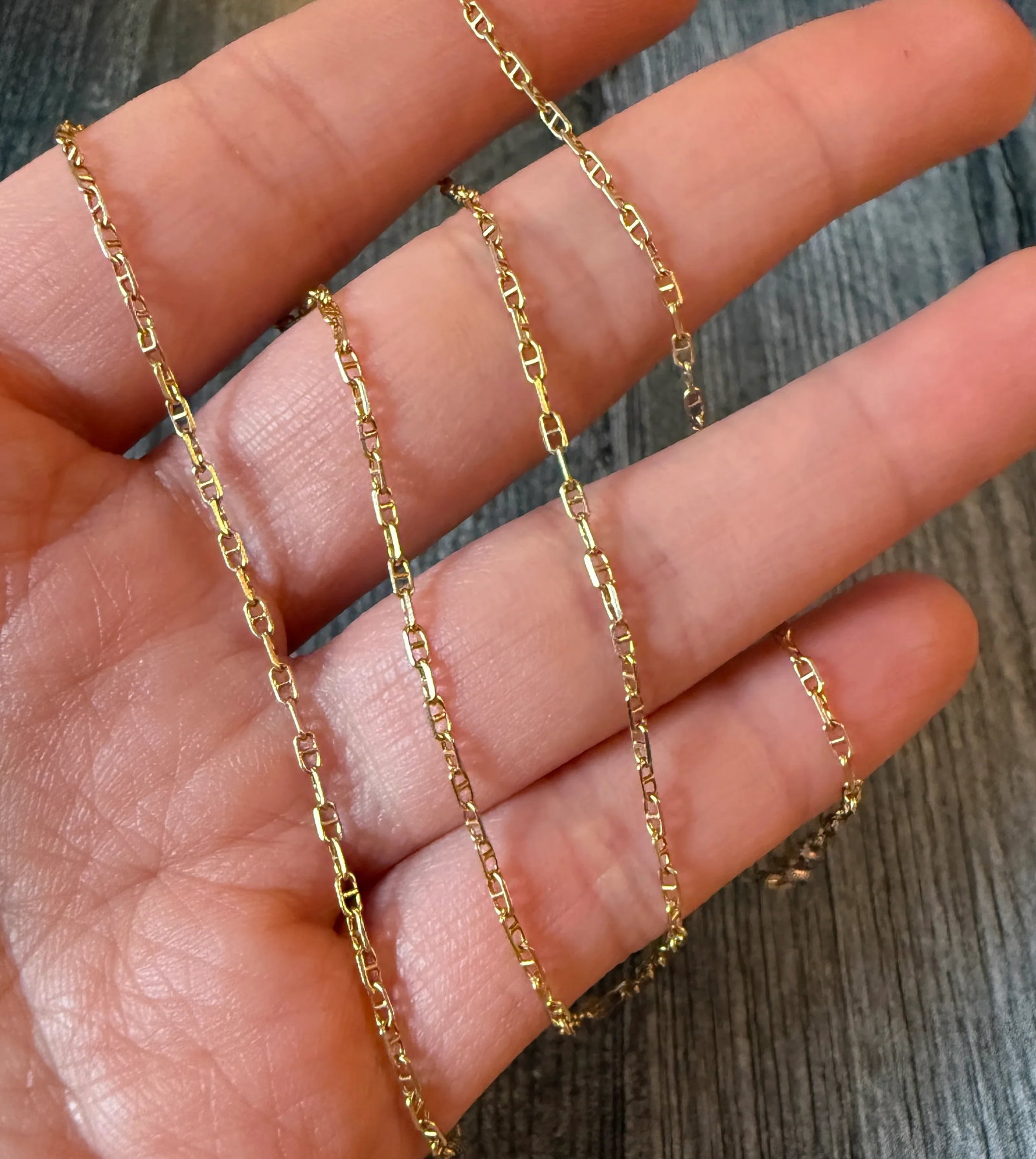 Thin 14K Gold Mariner Link Chain, 18.5" Long (S) (1 of 1)