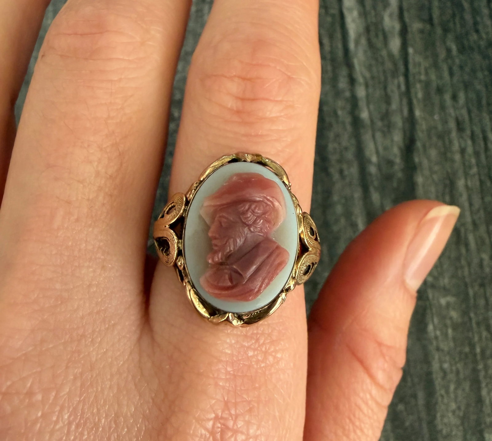 Antique Carved Hardstone Cameo and 10K Gold Filigree Ring (1 of 1)