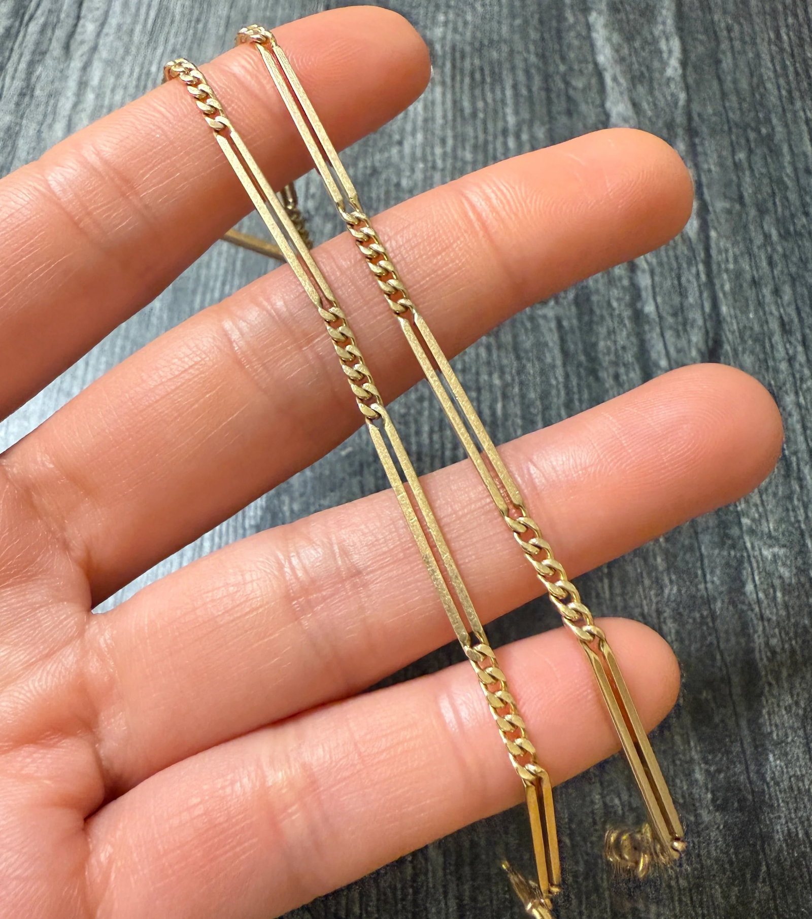 Antique 14K Gold Curb and Bar Link Watch Chain, 14" Long: Metal: 14K Rosier Yellow GoldWeight: 11.8 gramsMeasurements: 14" long by 2.4 mm wideMarkings: "14K" "'21" Condition: In very good antique condition with some minor surface wear consistent with age.Fol