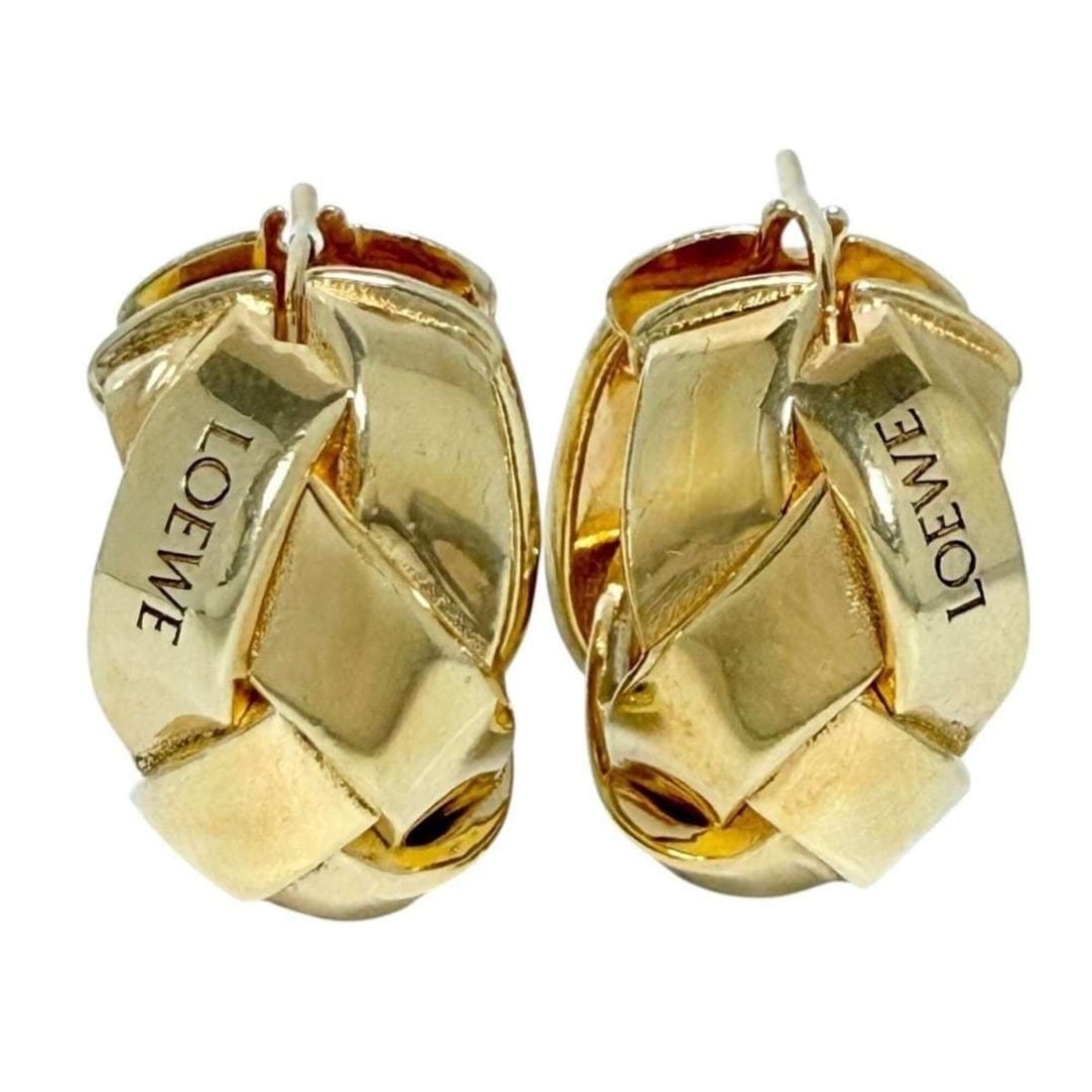 Loewe Women's Nest Hoop Earrings, Sterling Silver 925, Gold Tone Finish: --- Catalog ---Category: DesignType: Hoop earringsColor: GoldGender: WomenMaterial: Silver 925Category: GeneralBrand: LoeweCountry of Origin: Italy--- Item List ---Section: ConditionRanking: Rank A Us