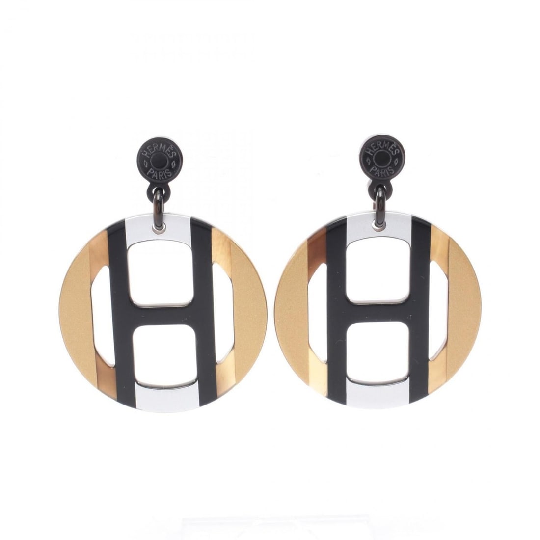 Hermes H-Equipe Illusion de Nuit Earrings, Buffalo Horn Jewelry, Women's, Black, Gold, Silver: --- Catalog ---Category: SizeSize (HxWxD): 65.00mm x 50.00mm / 2.56'' x 1.97''Category: DesignType: Drop earringsColor: Black, Gold, SilverGender: WomenMaterial: Buffalo hornCategory: GeneralBrand: He