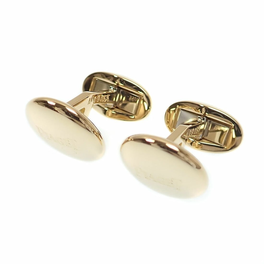 Piaget Cufflinks for Men, 18K Yellow Gold (15.5g), 750 Gold. (1 of 9)