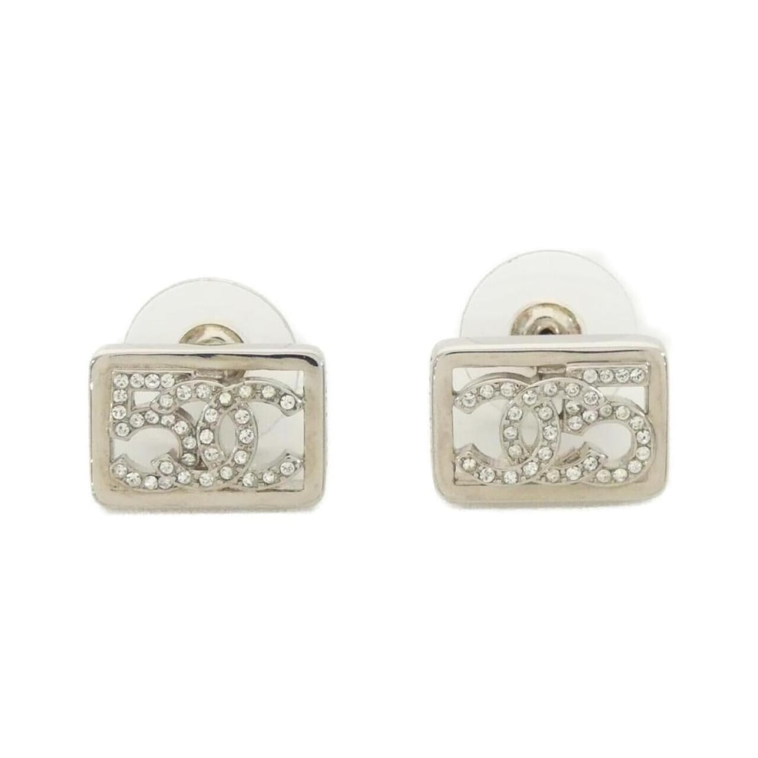 Chanel ABB535 Earrings: --- Catalog ---Category: SizeSize (HxWxD): 10.00mm x 15.00mm / 0.39'' x 0.59''Category: DesignType: Stud earringsColor: SilverStone: CrystalGender: WomenCategory: GeneralBrand: ChanelModel: ABB535---
