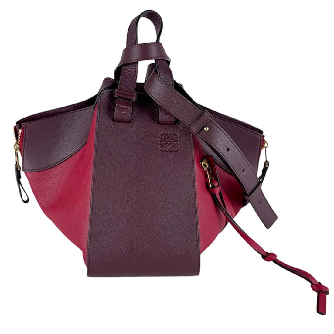 Loewe Hammock Shoulder Bag, Leather, Red/Bordeaux, Women's, z10125: --- Catalog ---Category: SizeSize (HxWxD): 22cm x 33cm x 14cm / 8.66'' x 12.99'' x 5.51''Category: DesignType: Shoulder bagColor: Bordeaux, Red colorGender: WomenMaterial: Leather Category: GeneralBra