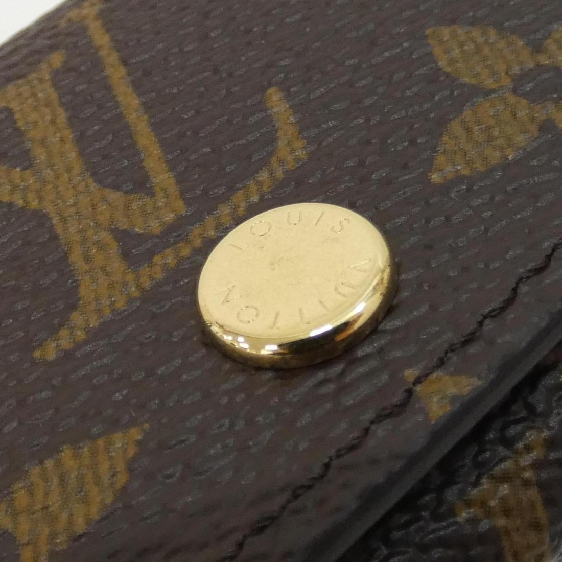 Louis Vuitton Monogram Multicles M69517 Key Case - 3
