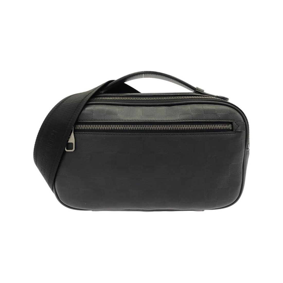 Louis Vuitton LV Aerogram Pilot Wearable Wallet M83563 Shoulder Bag: --- Catalog ---Category: SizeSize (HxWxD): 16cm x 28cm x 5cm / 6.29'' x 11.02'' x 1.96''Category: DesignType: Shoulder bagColor: BlackGender: MenMaterial: Leather Leather/Fur Type: CalfskinCategory: